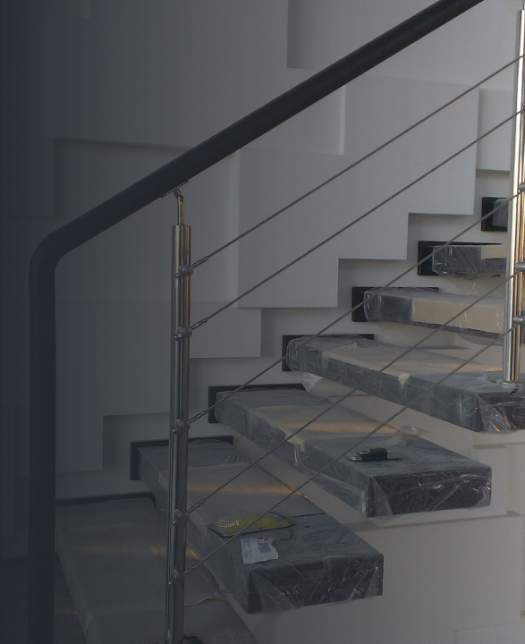 Поручні нержавіючі з тросами